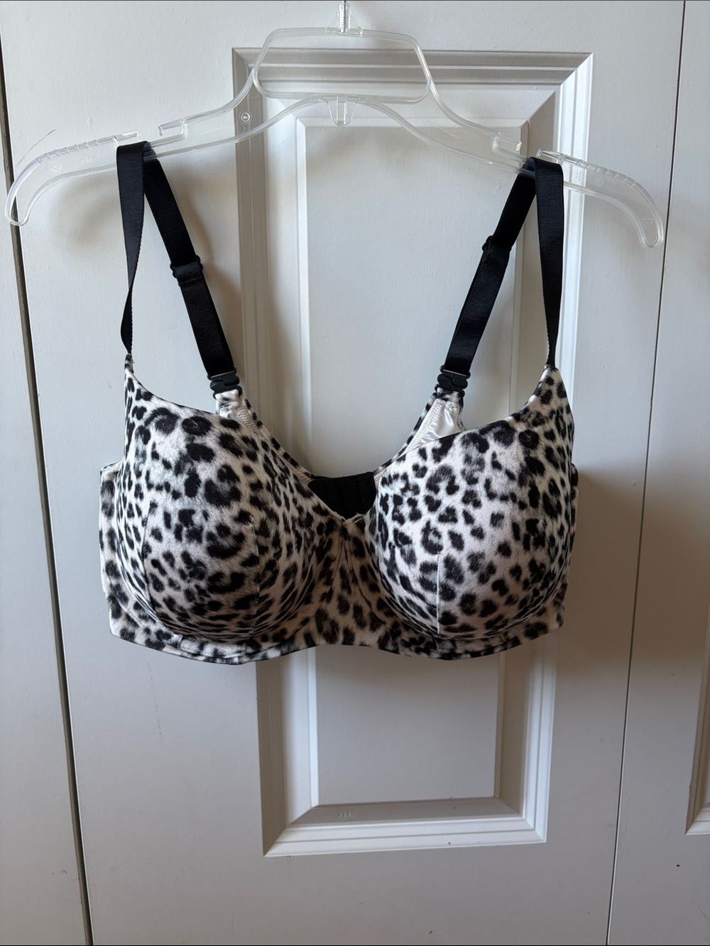 Cacique Lightly Lined Balconette Bra Size 34H